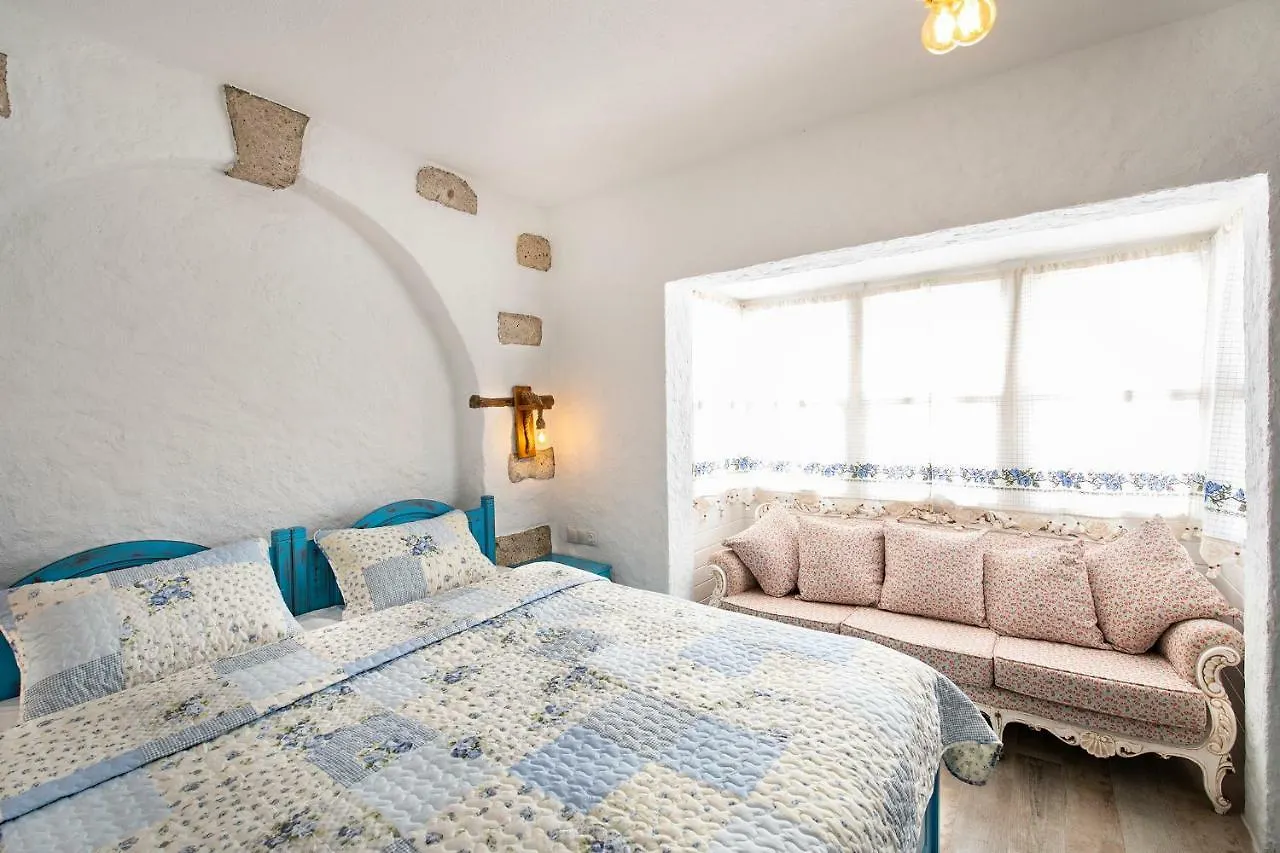 Monat Otel Alacati Hotel