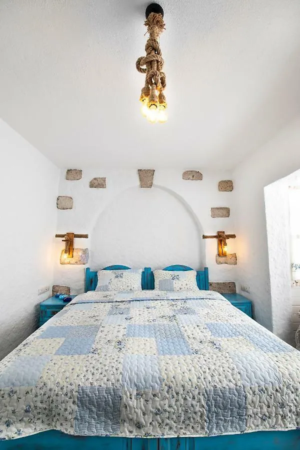 Monat Otel Alacati 2*,  Turkey